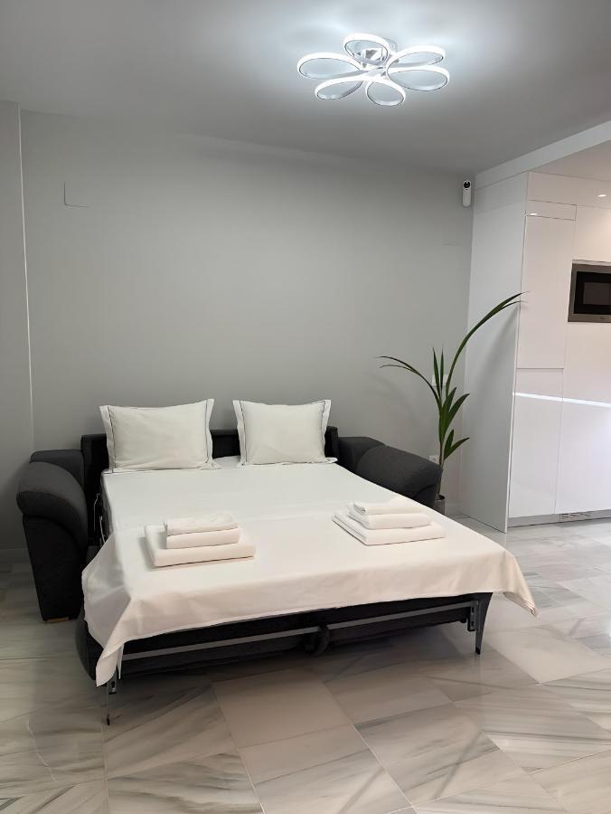Luxury Apartment Benalmadena First Line מראה חיצוני תמונה